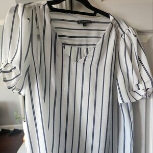 Blouse size medium